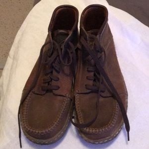 Chukka moc boots brown leather